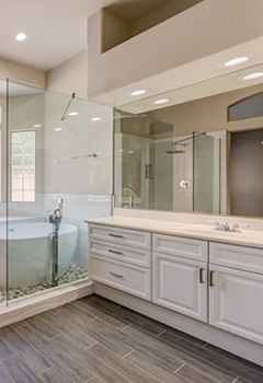 Bathroom Remodel Designs in Playa del Rey